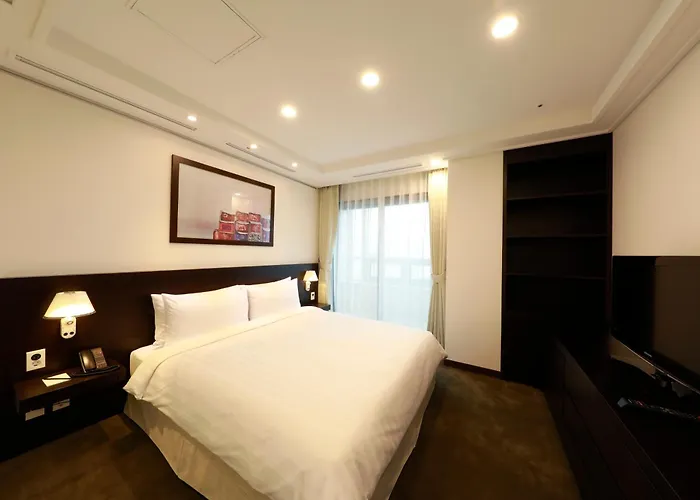 Orakai Insadong Suites