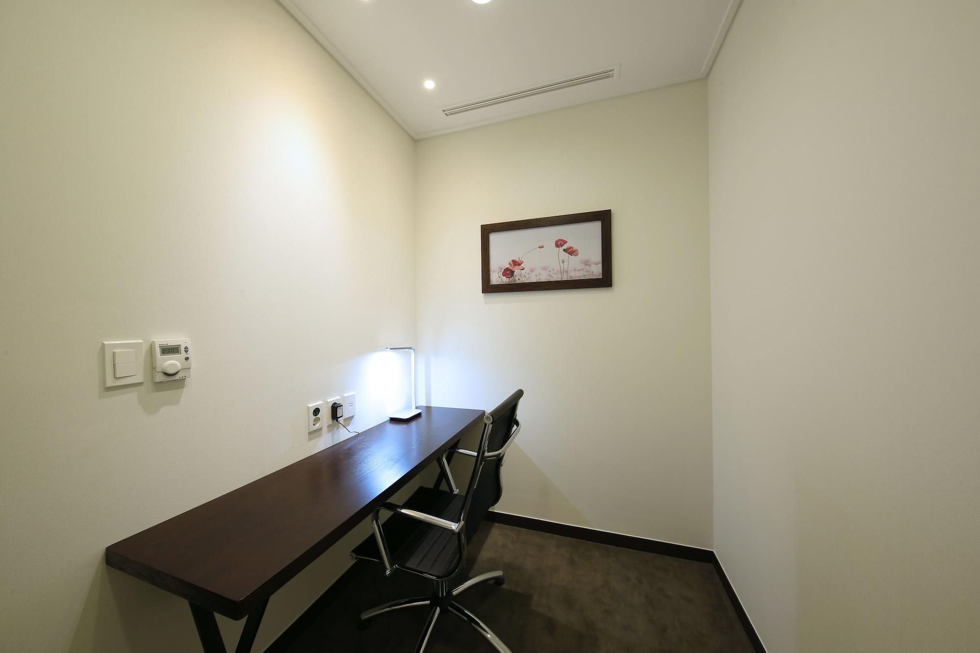Orakai Insadong Aparthotel
