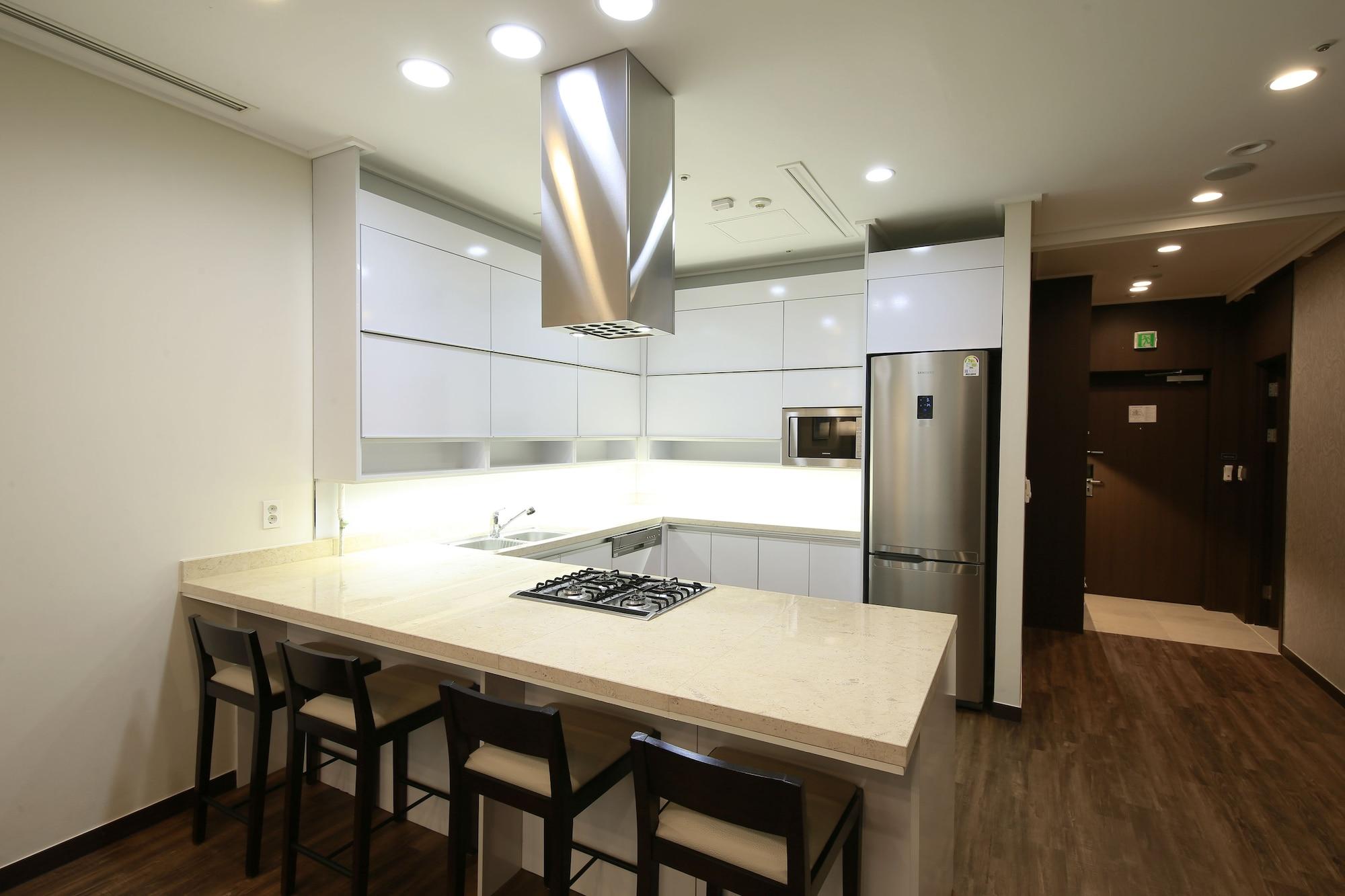 Orakai Insadong Aparthotel 4*